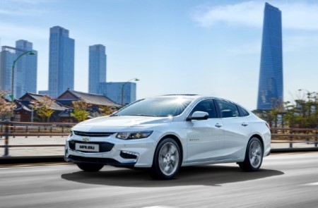 new_사진new_완벽한 변화, 쉐보레 올 뉴 말리부 출시_주행컷_2.jpg