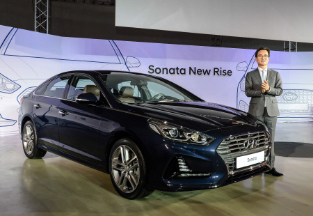 크기변환_170308 쏘나타 뉴 라이즈 탄생 (본행사 사진2).jpg 크기변환_170308 쏘나타 뉴 라이즈 탄생 (본행사 사진2).jpg