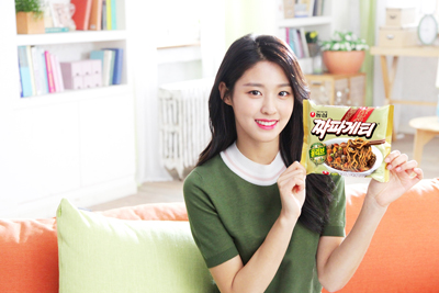 농심 짜파게티 모델 설현(1).jpg