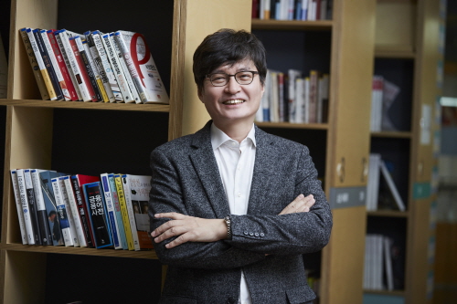 크기변환_신임 김정섭 각자 대표.jpg