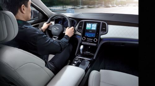 크기변환_르노삼성 SM6 inter 3.jpg