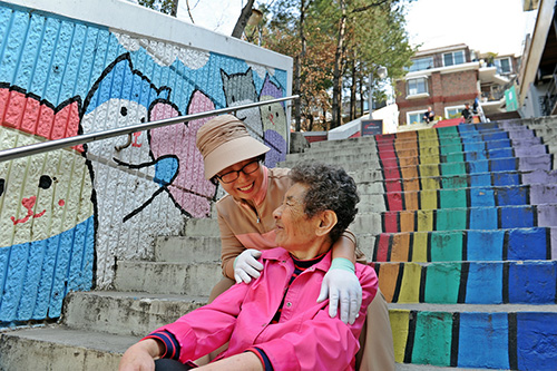 한국야쿠르트 사회복지재단, 홀몸노인 돌봄활동 확대.JPG