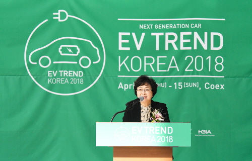 크기변환_[EV TREND KOREA 2018] 개막식_김은경 환경부 장관 환영사.jpg