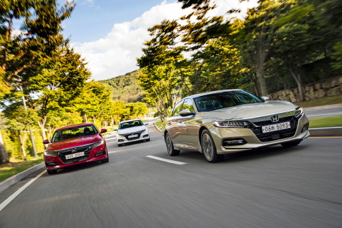 크기변환_[혼다] 어코드 터보, 터보 스포츠, 하이브리드 주행컷_01.jpg