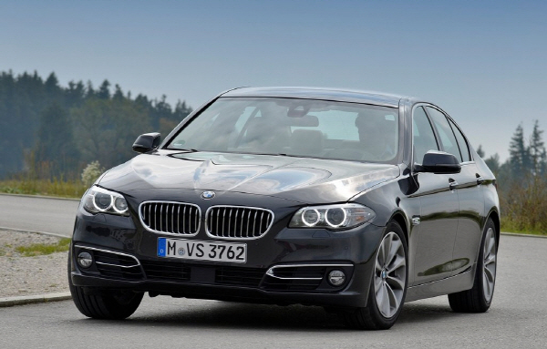 [크기변환]사본 -BMW-518d-2015-1024-02.jpg
