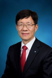 [크기변환]권재철 경영전략그룹 수석부행장.jpg