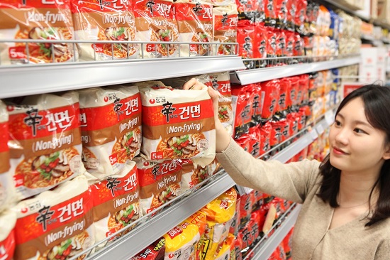 신라면건면 마트.jpg