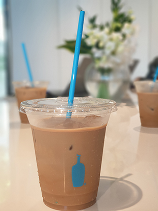 블루보틀 커피.jpg 블루보틀 커피.jpg