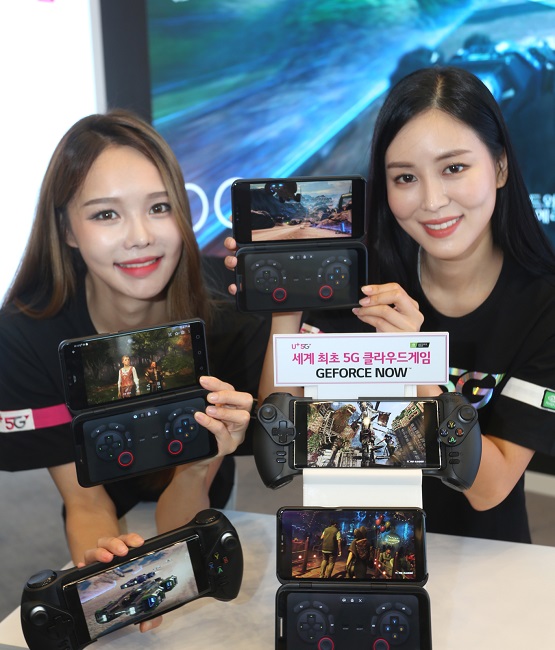0828 LG유플러스-엔비디아, 세계 최초 5G 클라우드 게임 선보인다(세로).JPG 0828 LG유플러스-엔비디아, 세계 최초 5G 클라우드 게임 선보인다(세로).JPG