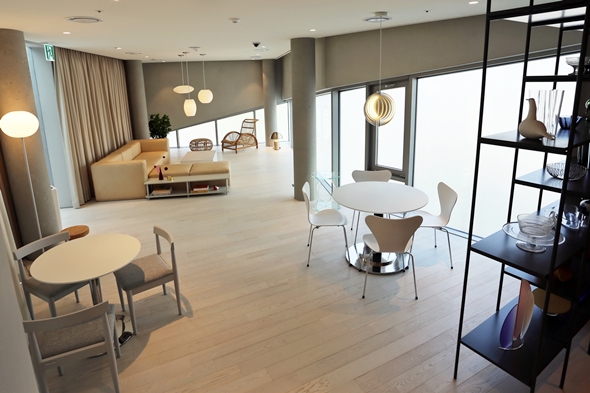 라운지3_2F 590.jpg 라운지3_2F 590.jpg