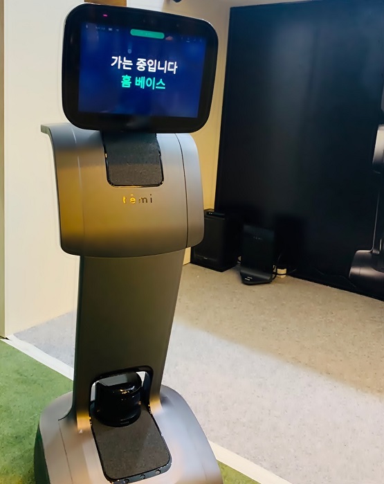 SKT, '누구 컨퍼런스 2019'... AI 대중화 나선다 5.jpg