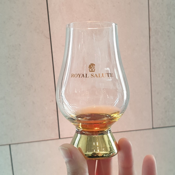 세번쨰.jpg 세번쨰.jpg