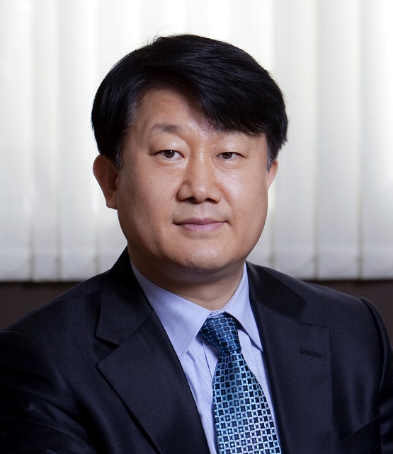 넥센타이어 이현종 사장 사진.jpg