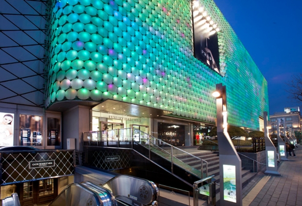 갤러리아 명품관.jpg