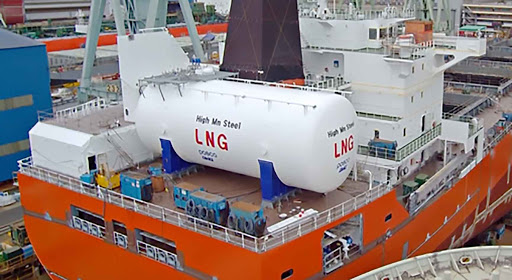 ▲포스코 고망간강이 적용된 LNG선 탱크.