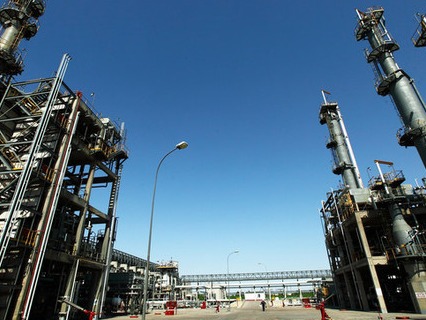 우즈베키스탄 부하라 정유공장 전경