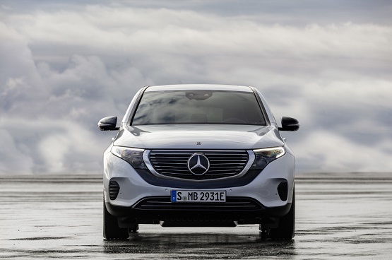 ▲더 뉴 EQC 프리미엄