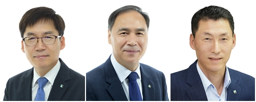 ▲(왼쪽부터) 김형일, 조봉현, 장민영 부행장.