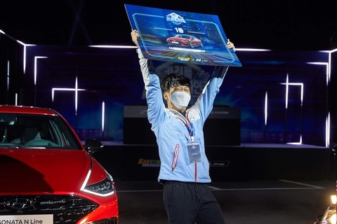 넥슨 카러플의 '카러플 쏘나타 N 라인 컵' 일반부에서 런민기 선수가 우승했다