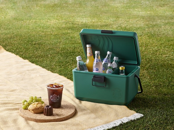 ▲스타벅스 e-프리퀀시 이벤트 사은품 '스타벅스 서머 데이 쿨러' 서머 그린