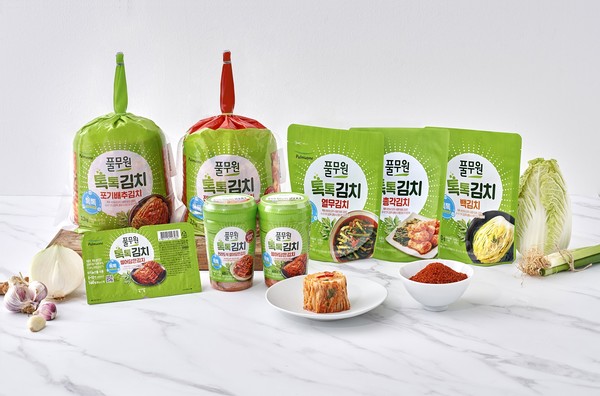 ▲리뉴얼된 풀무원 톡톡김치