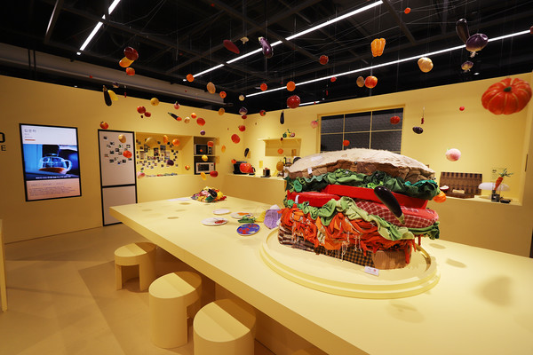 ▲'Foodie Viber' 페르소나 쇼룸