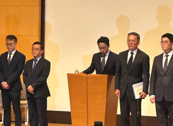 ▲ 조좌진 롯데카드 대표가 해킹 사태와 관련한 브리핑을 열고 설명하고 있다