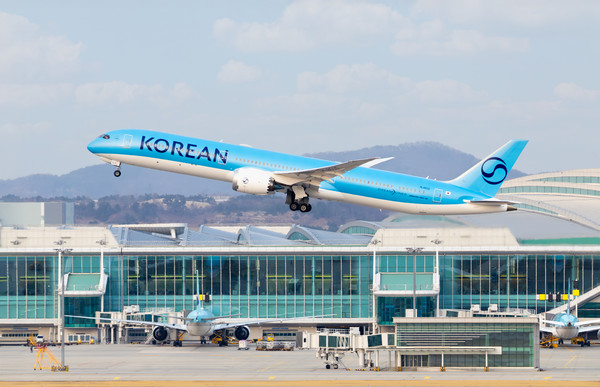 ▲대한항공 B787-10