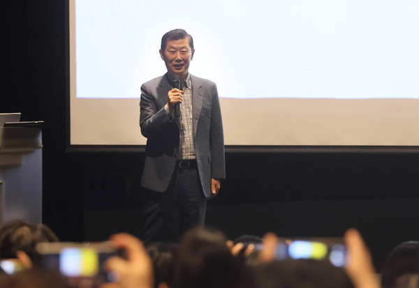 ▲김홍국 하림그룹 회장이 환영사를 하고있다.