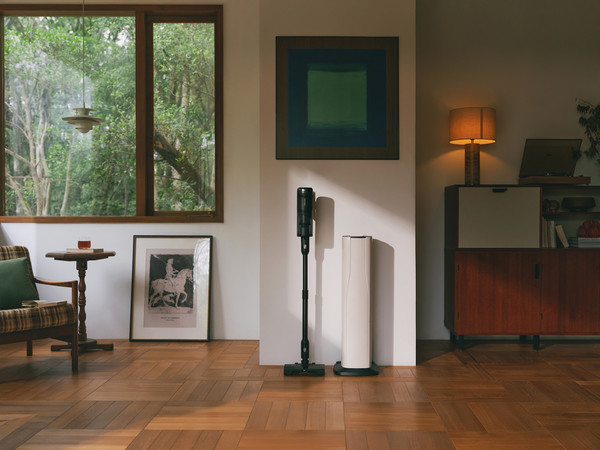 ▲로보락에서 선보인 무선청소기 H60 허브 울트라. 사진=로보락