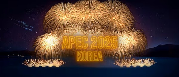 ▲APEC 정상회의 갈라만찬 불꽃드론쇼 시연 이미지. 사진=한화그룹 제공