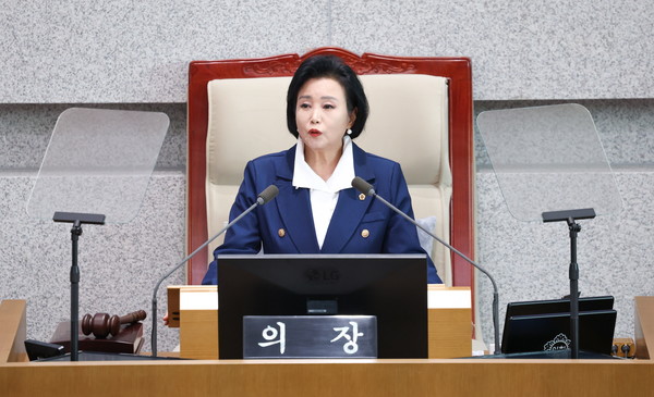 ▲정윤경 경기도의회 부의장