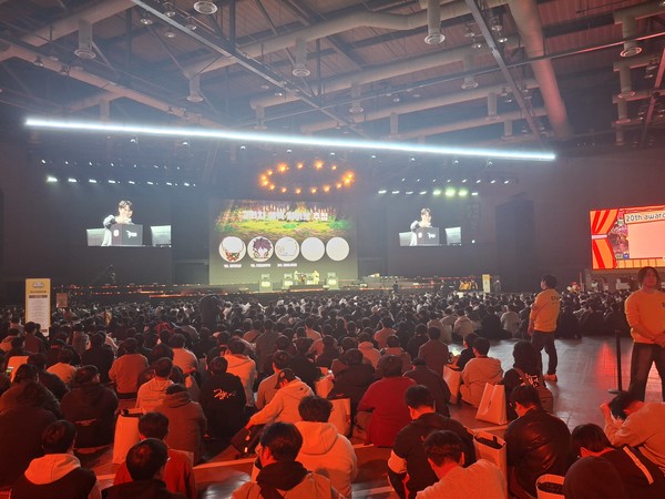 22일 넥슨 무대 현장