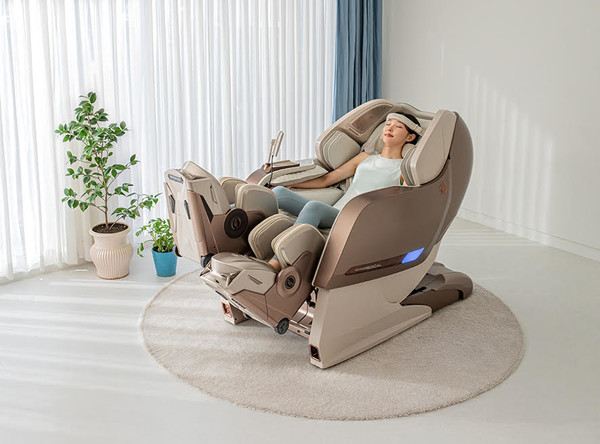 ▲바디프랜드 '매디컬팬텀로보'